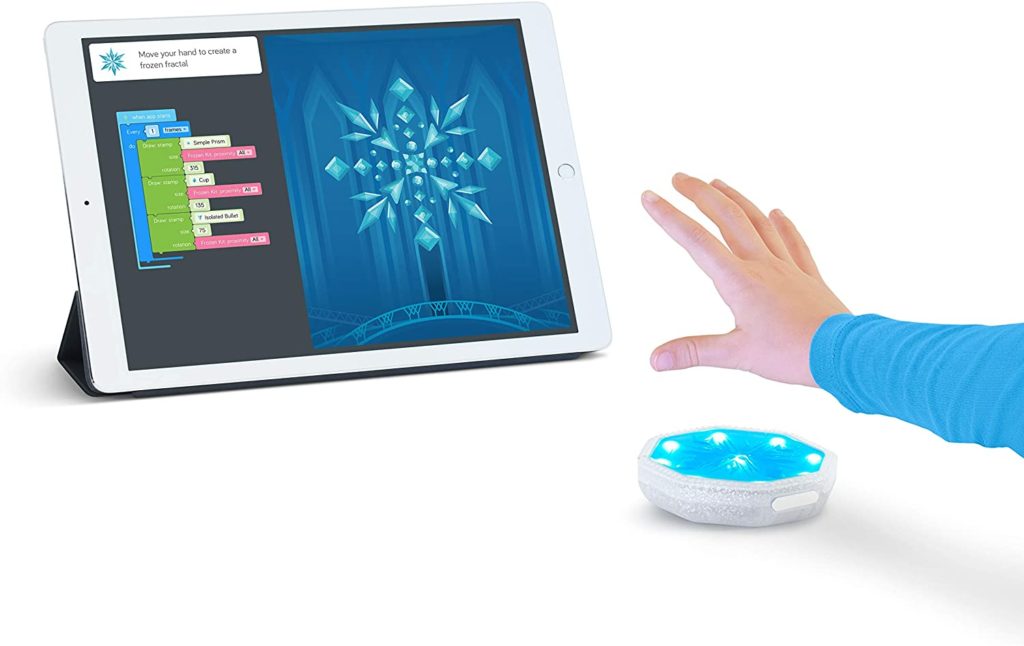 Idées cadeaux robots : The Disney Frozen 2 Coding Kit